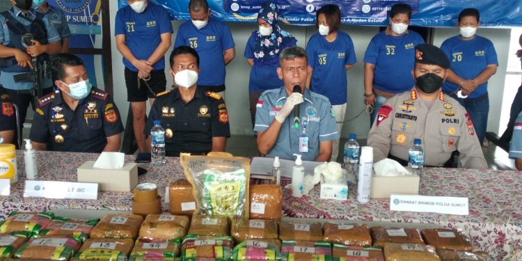 BNN Sumut Bersama Bea Cukai Tangkap Jaringan Narkoba Melalui Jasa Ekspedisi