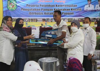 Pemko Medan Berikan Bantuan Pelaku UMKM