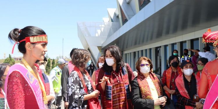 Delegasi W-20 Tiba, Polres Taput Amankan Bandara Silangit