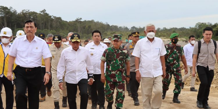 Irwasda Polda Sumut Kawal Kedatangan Menko Marves RI Tinjau TSTH2 di Humbahas