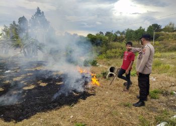 Antisipasi Kebakaran Hutan, Polsek Balige Bersinergi Bersama Masyarakat Cegah Karhutla