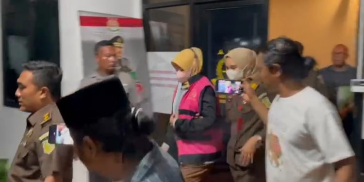 Dugaaan Pungli Sertifikat Program PTSL, Kejari Cikarang Tahan Oknum Kades