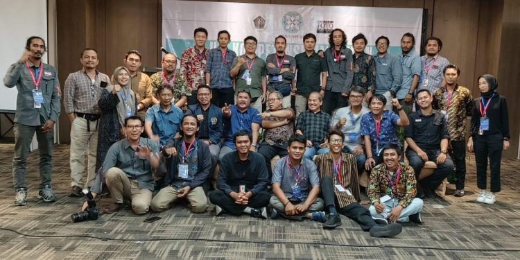 UKPFI Medan Sukses Digelar, Lahirkan 24 Pewarta Foto Dinyatakan Kompeten  