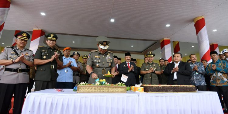 HUT Satpol PP, Linmas, dan Damkar Diwarnai Sejumlah Atraksi, Pj Gubernur Sumut Sampaikan Tiga Pesan Mendagri