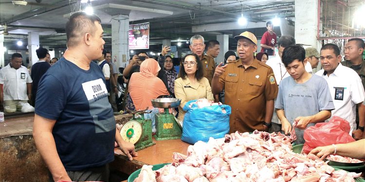 Tinjau Pasar Petisah Satgas Pangan Sumut Monitoring Harga Kebutuhan Pokok Jelang Idulfitri