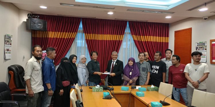 Aliansi Jurnalis Anti Pembungkaman Hadiri Undangan RDP, Ketua DPRD Sumut Sutarto: Revisi UU Penyiaran Jangan Sampai Bungkam Demokrasi