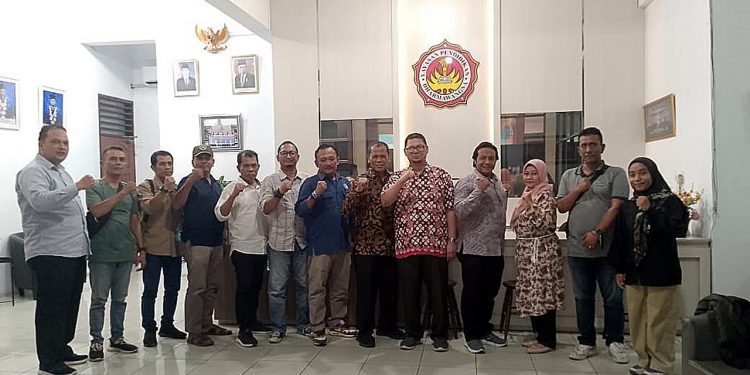 PW IWO Sumut Jalin Silaturrahmi dengan Universitas Dharmawangsa Medan