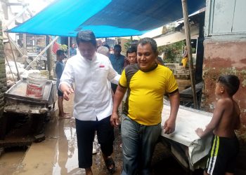 Ketua Bara Api Apresiasi Tindakan Cepat Prof. Ridha Dharmajaya Tinjau Banjir di Kampung Aur