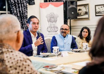 Rico Waas Jalin Kerja Sama Layanan Kesehatan dengan India