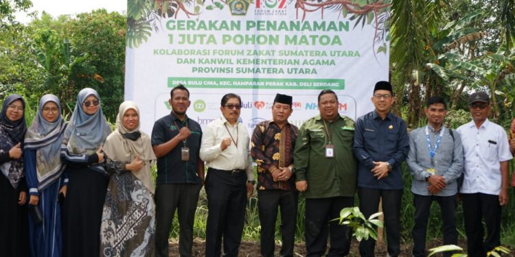 Dukung Program Pemerintah Peduli Lingkungan, Kanwil Kemenag Sumut dan FOZ Gelar Aksi Tanam 1 Juta Pohon Matoa