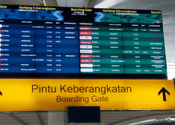 Alami Delay Penerbangan, M. Nuh Harap Pemerintah dan Maskapai Evaluasi Layanan