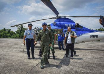 Menteri Kehutanan Tinjau Langsung Karhutla di Riau, Ingatkan Waspada Cuaca Ekstrem