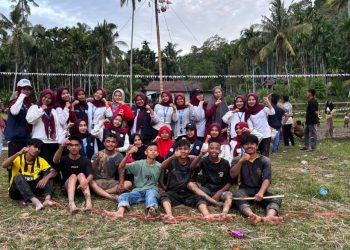 Mahasiswa KKN Hidupkan Tradisi 17-an di Nagari III Koto Aur Malintang Selatan