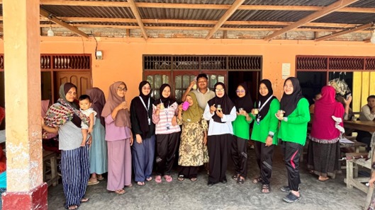 Mahasiswa KKN-T Edukasi Jamu Herbal di Padang Madung