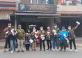 GM FKPPI Rayon Medan Denai Bagikan Masker kepada Pengguna Jalan